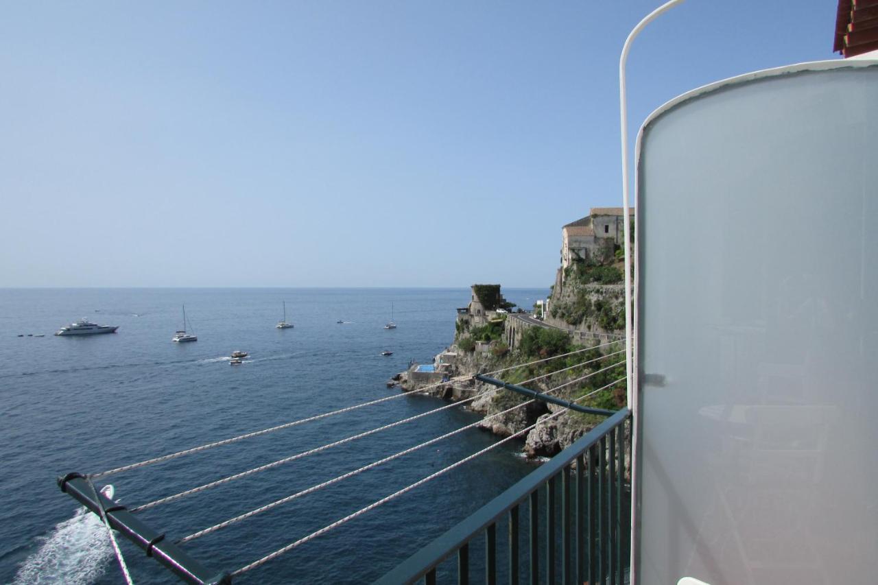 Domus Claudia Hotel Atrani Exterior foto