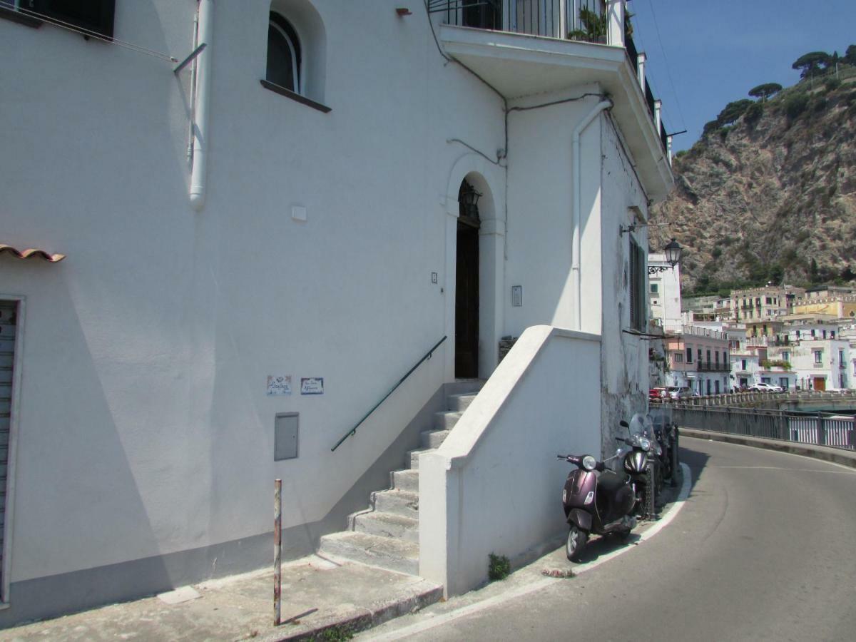 Domus Claudia Hotel Atrani Exterior foto